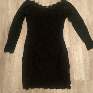Black Lace Fitted Dress - Juniors Large